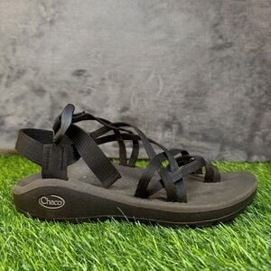 Chaco‎ Black Strappy Sandals Walking Hiking Outdoor Womens Size 8